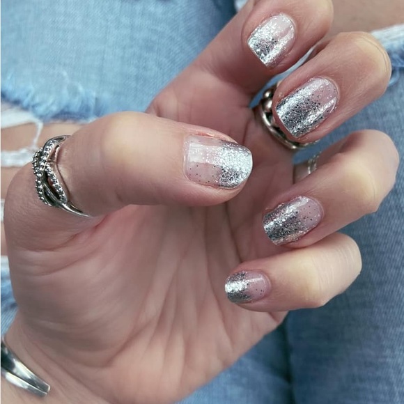 Color Street Dripping in Diamonds - Picture 1 of 4